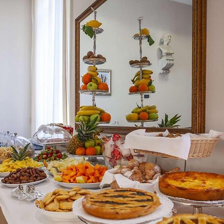 Appartamenti Resort Roma 6.3 E Resort I Banchieri Ravenna Luaran gambar